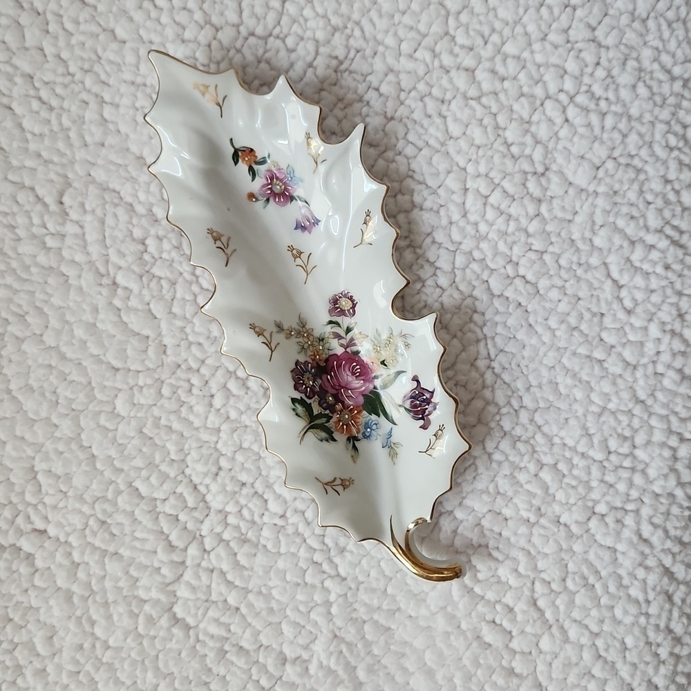 Vintage feather Floral gold trim decorative tray/ wall art